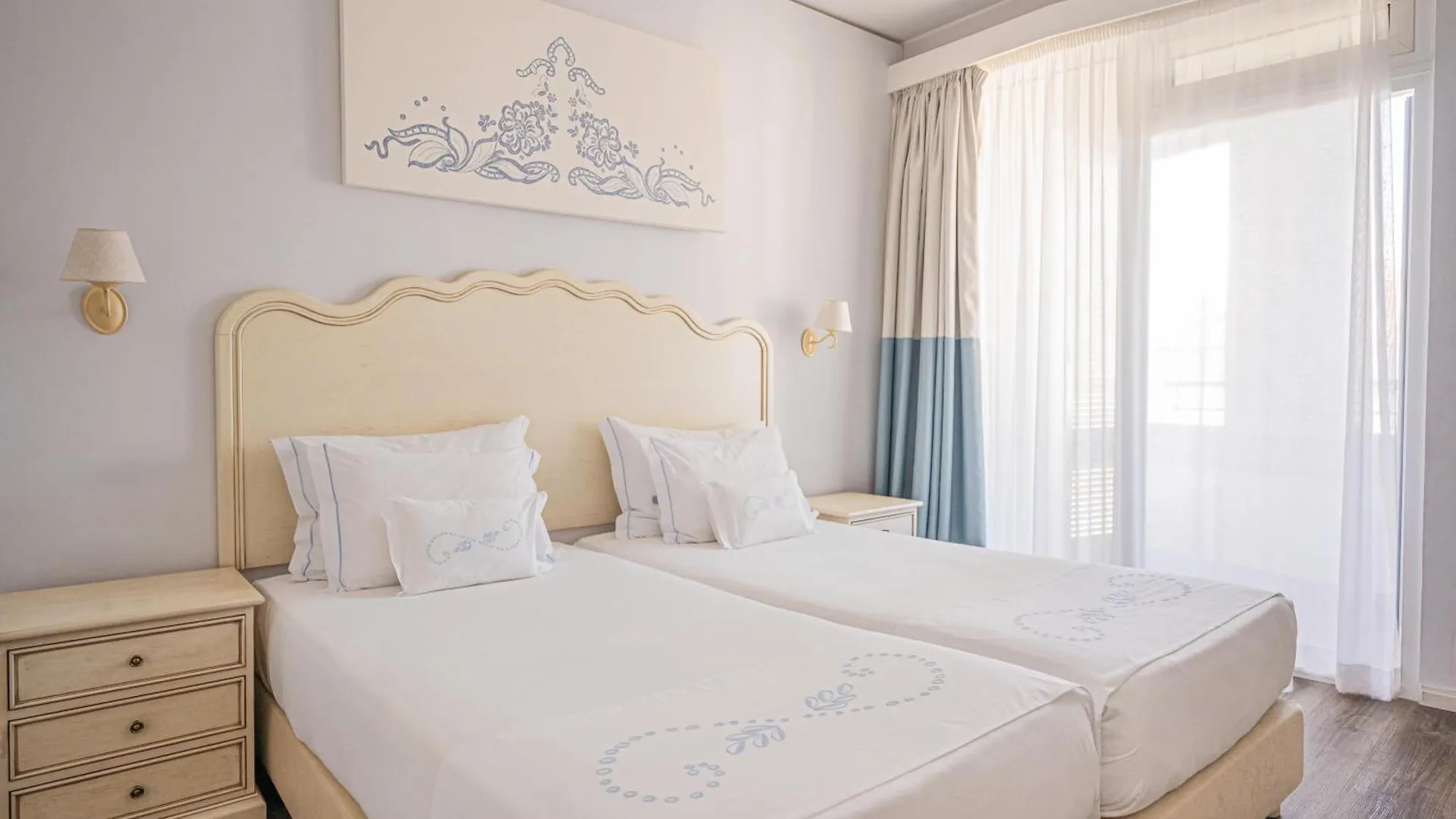 Hotel Madeira Funchal  3*, Funchal (Madeira)