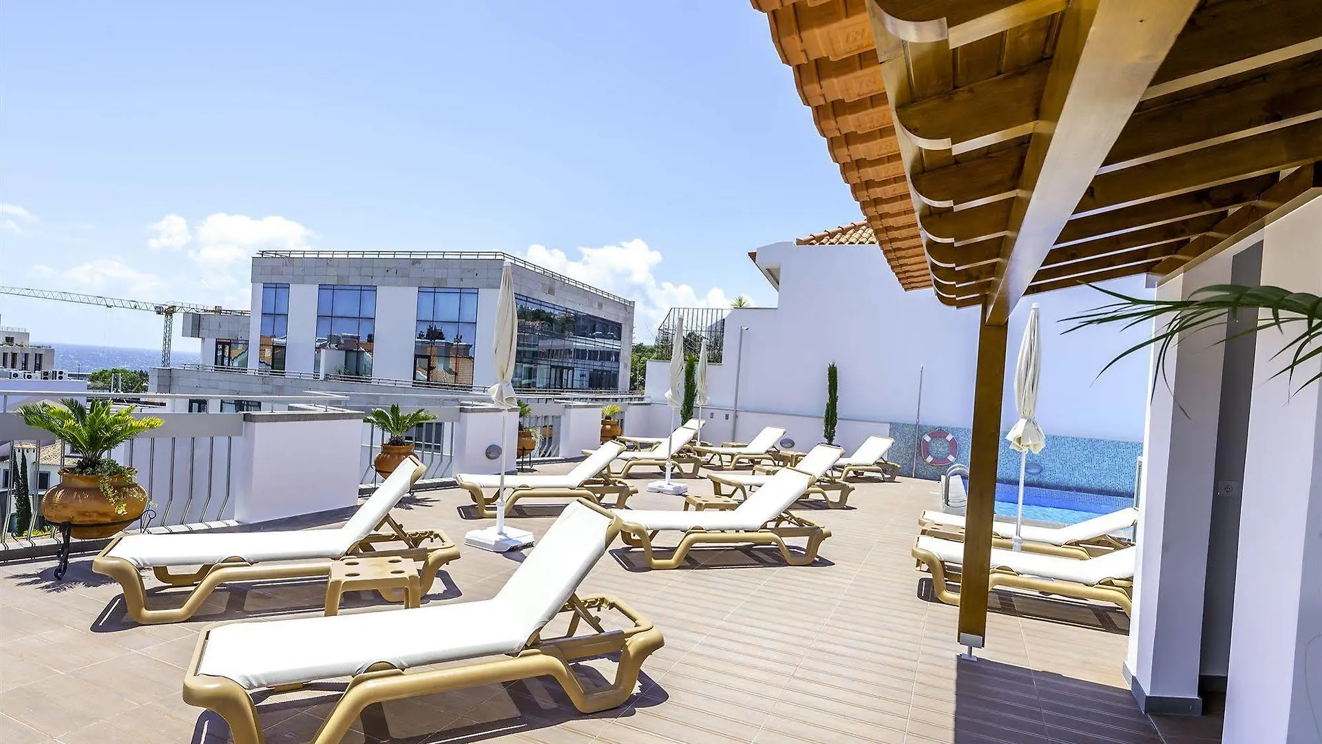 Hotel Madeira Funchal   Funchal (Madeira)